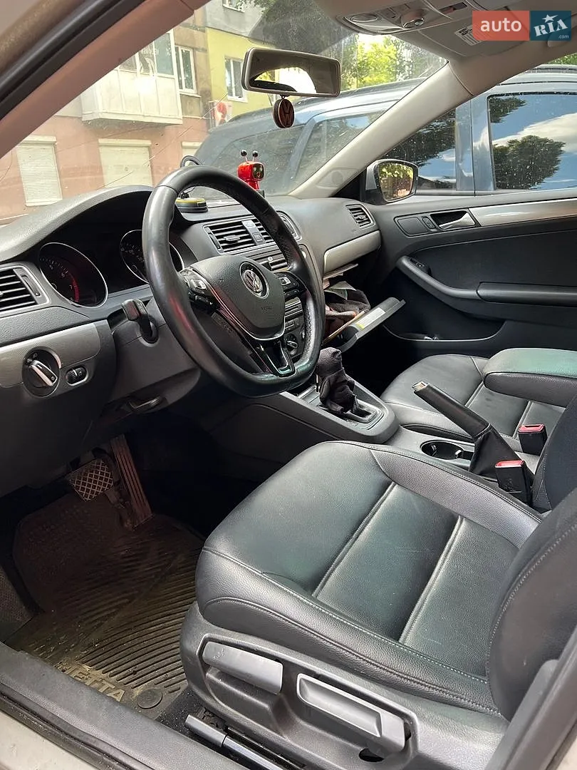 2014 Volkswagen Jetta - фото 1