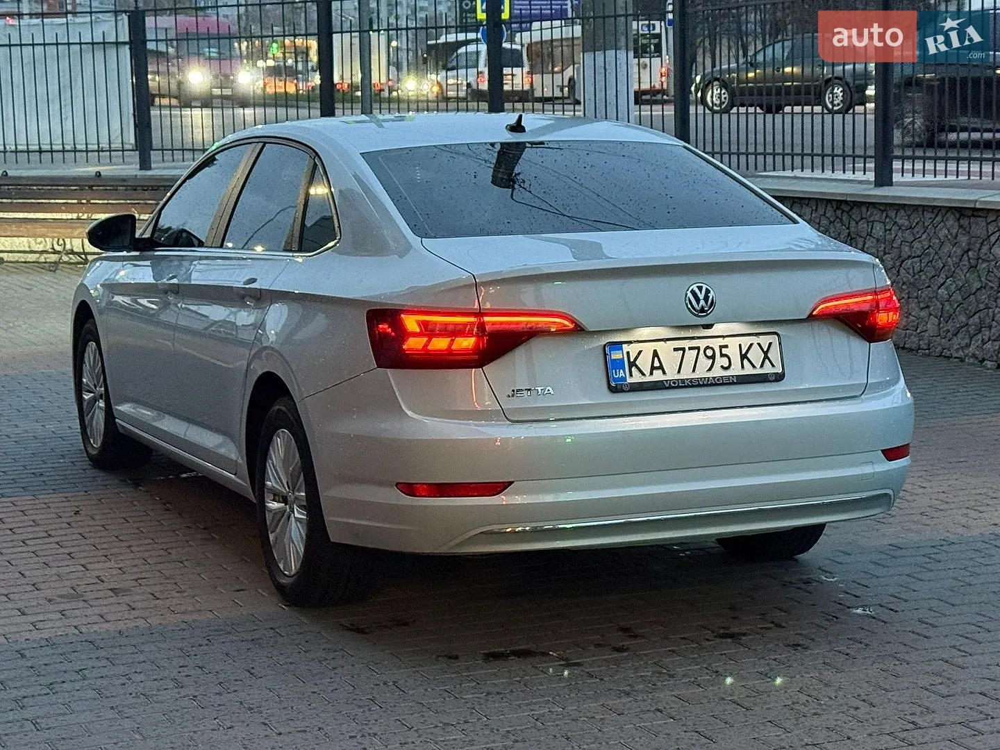2018 Volkswagen Jetta - мініатюра 2