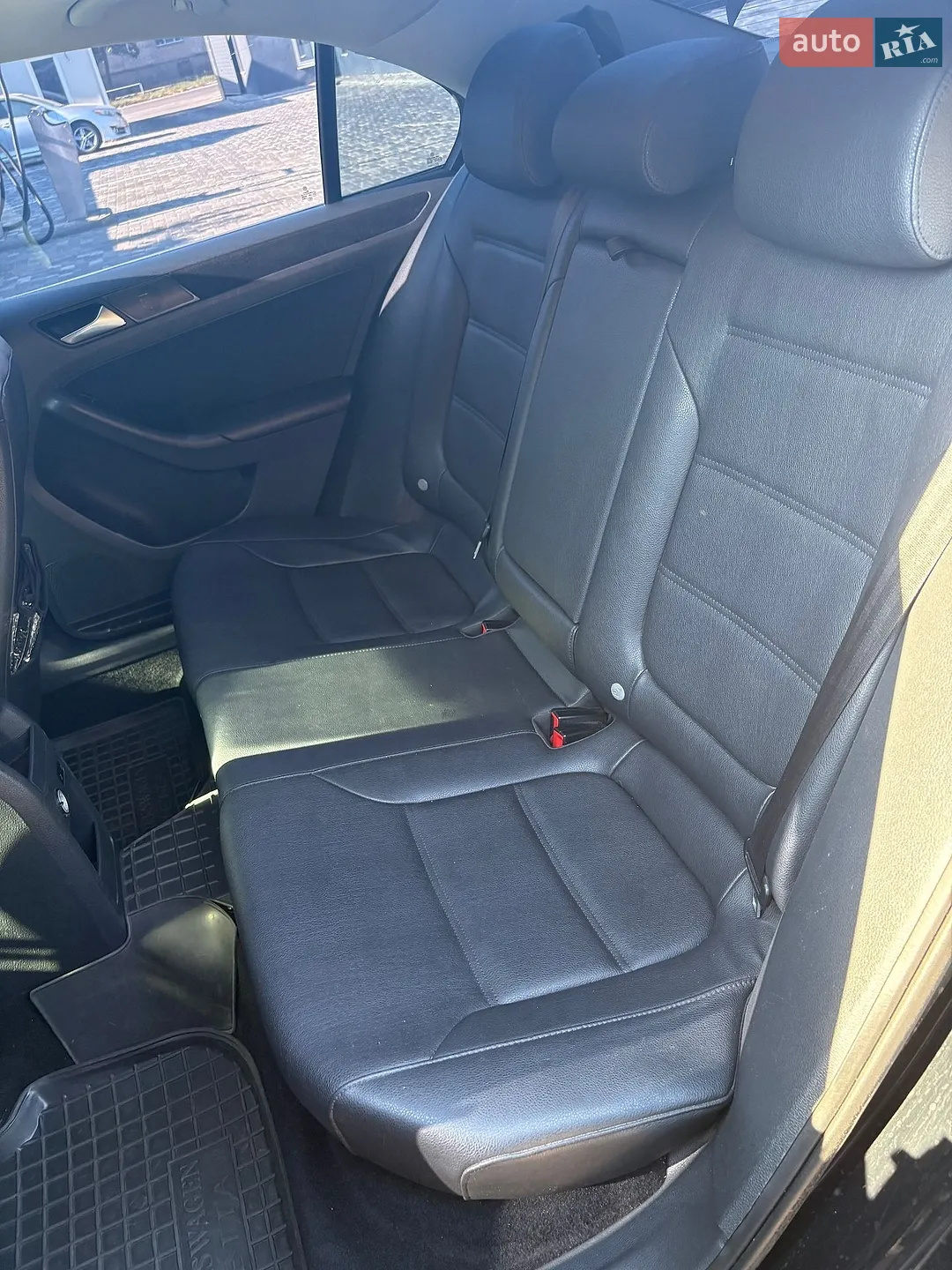 2011 Volkswagen Jetta - мініатюра 21