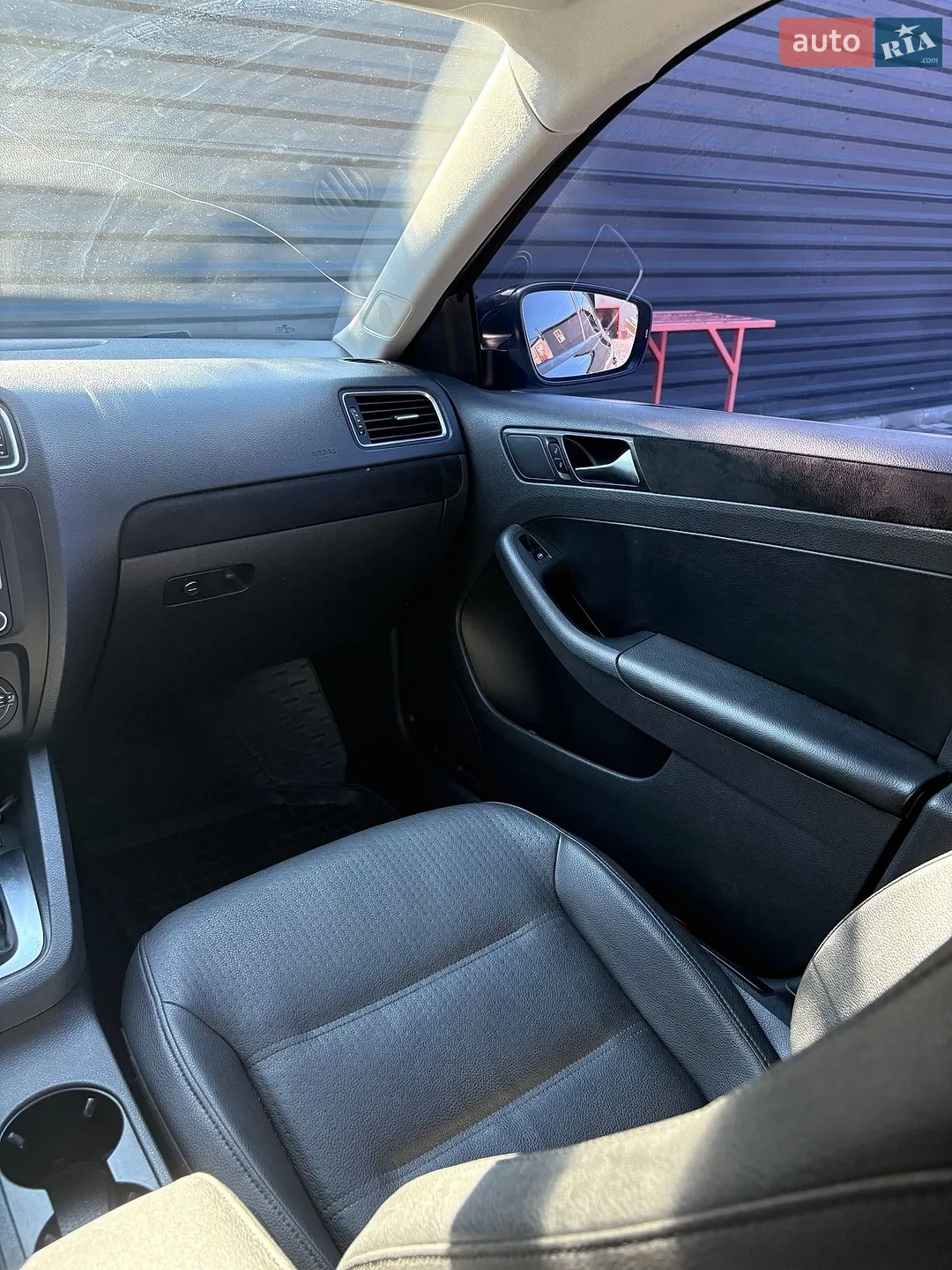 2011 Volkswagen Jetta - мініатюра 17