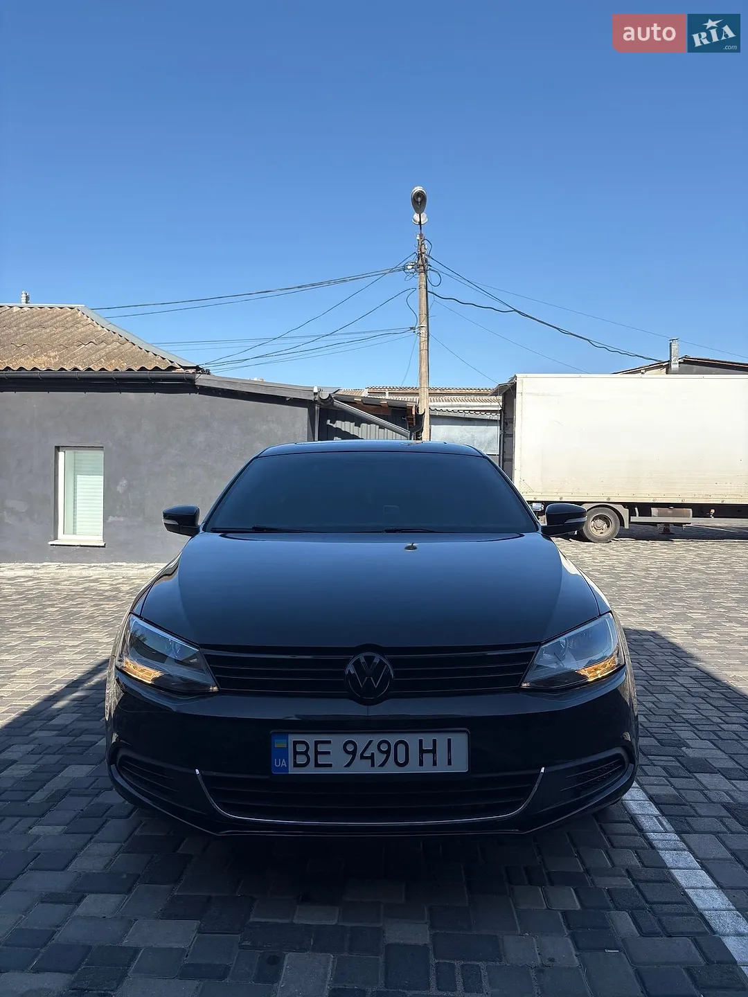 2011 Volkswagen Jetta - мініатюра 2