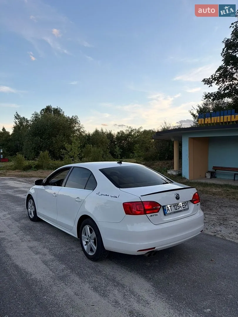2013 Volkswagen Jetta - мініатюра 4