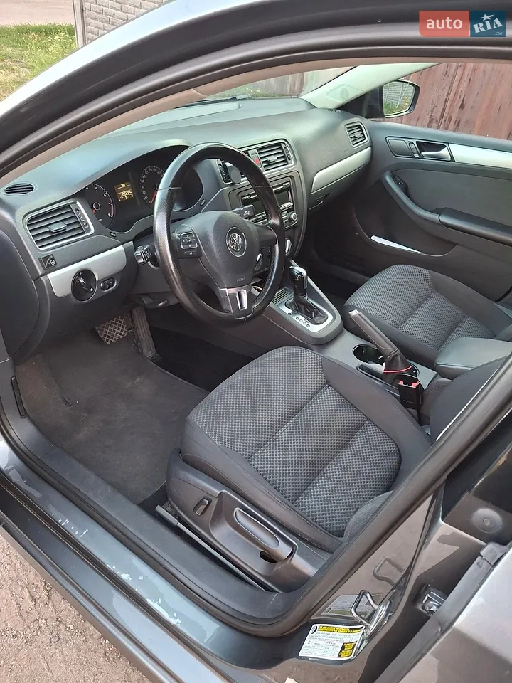 2012 Volkswagen Jetta - мініатюра 22