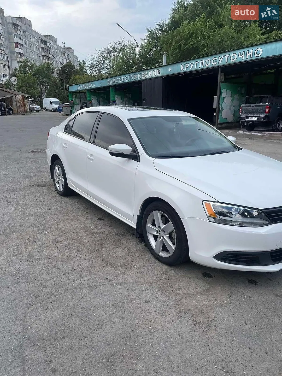 2012 Volkswagen Jetta - мініатюра 12