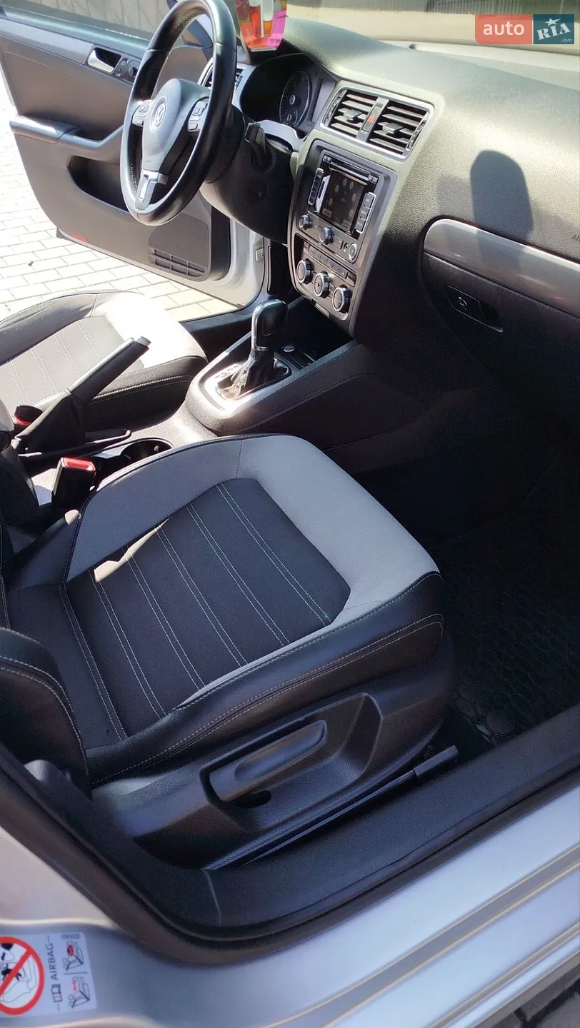 2013 Volkswagen Jetta - мініатюра 47