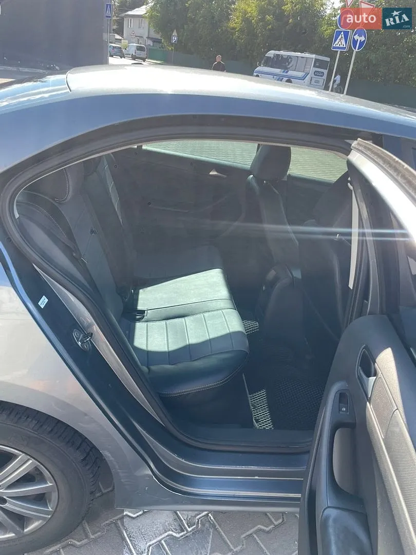 2013 Volkswagen Jetta - мініатюра 12