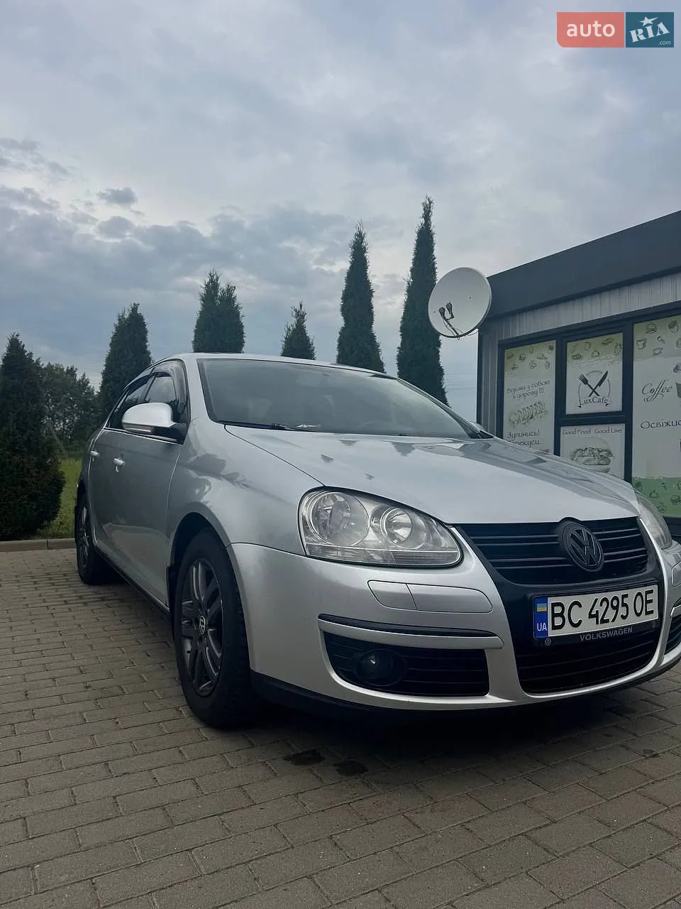 2010 Volkswagen Jetta - мініатюра 4