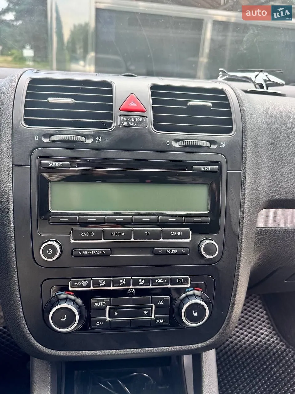 2010 Volkswagen Jetta - мініатюра 10