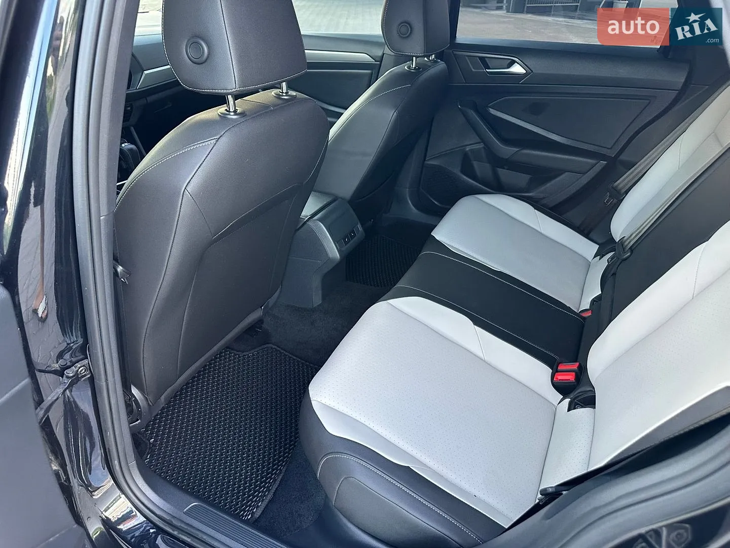2019 Volkswagen Jetta - мініатюра 38