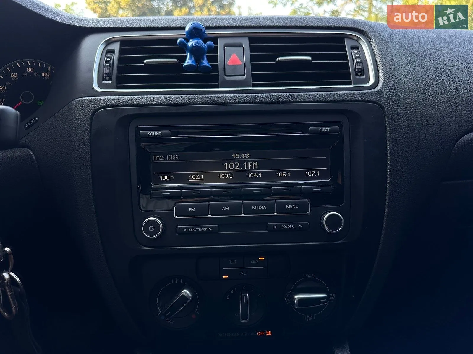 2012 Volkswagen Jetta - мініатюра 30