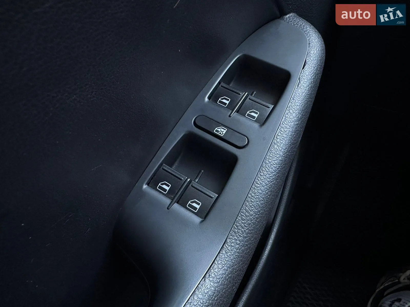 2012 Volkswagen Jetta - мініатюра 33