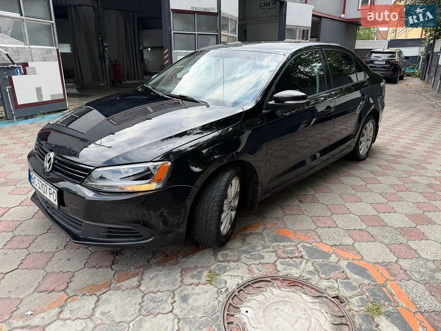 Volkswagen Jetta 1988 VIN WVWZZZ16ZJW260096 фото оголошення 2 з 23