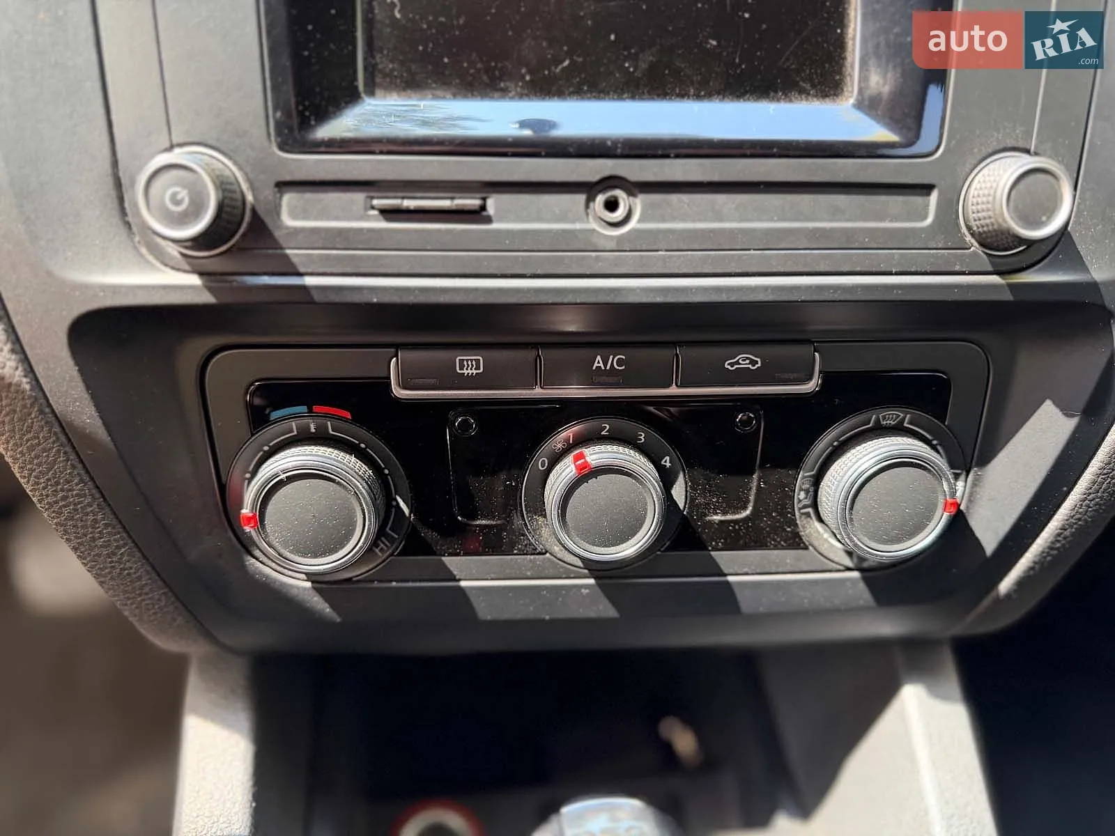 2016 Volkswagen Jetta - мініатюра 23