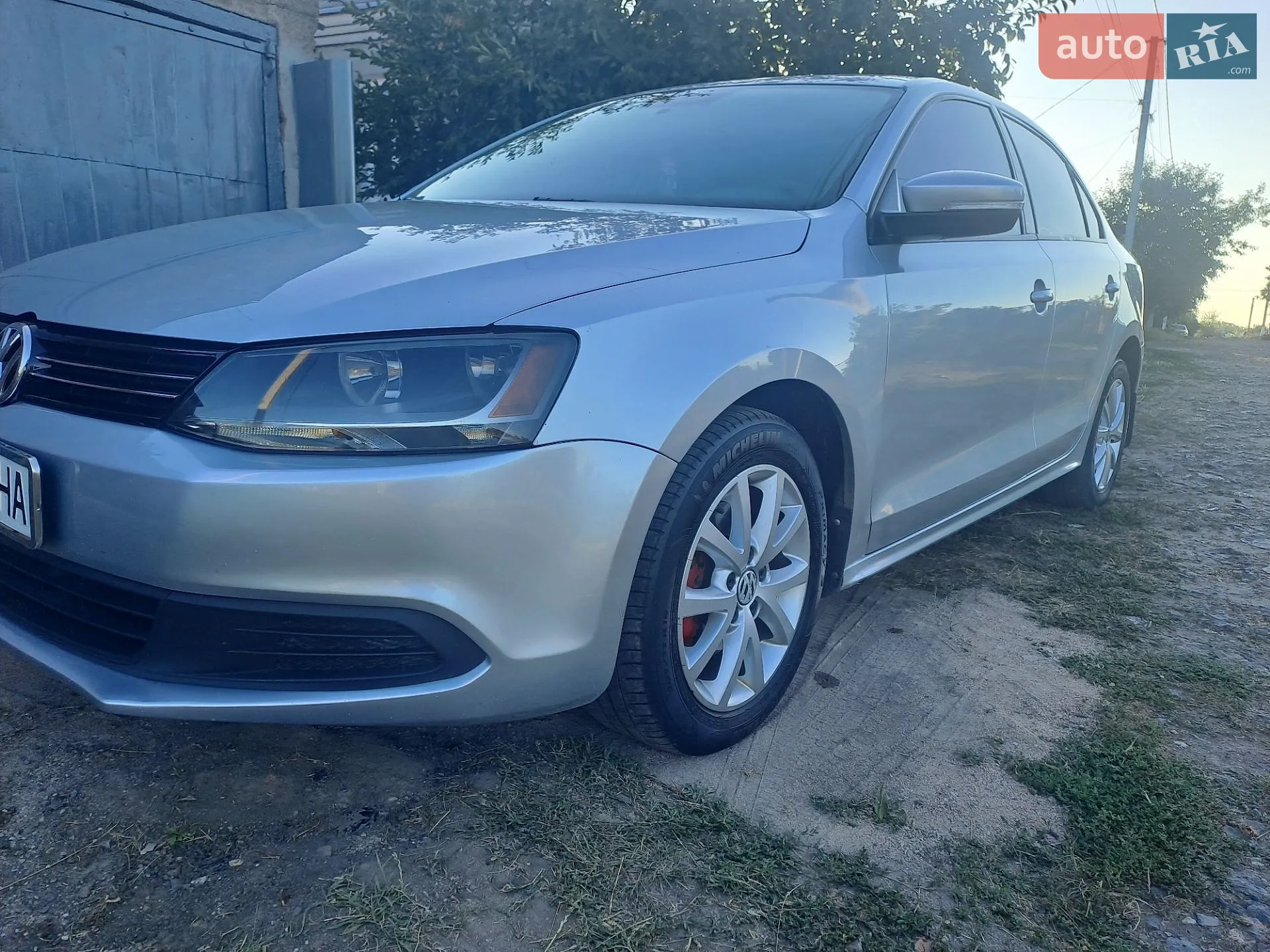 2010 Volkswagen Jetta - фото 1