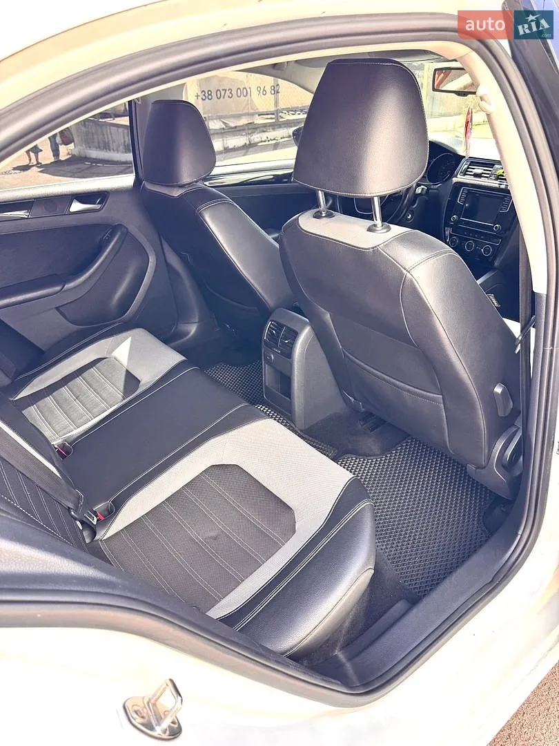 2016 Volkswagen Jetta - мініатюра 15