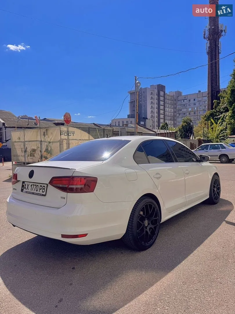 2016 Volkswagen Jetta - мініатюра 27