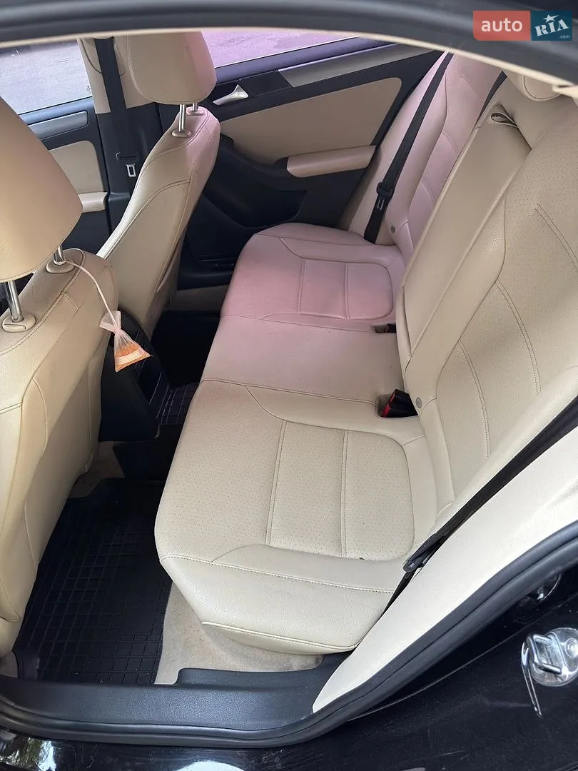 2012 Volkswagen Jetta - мініатюра 8