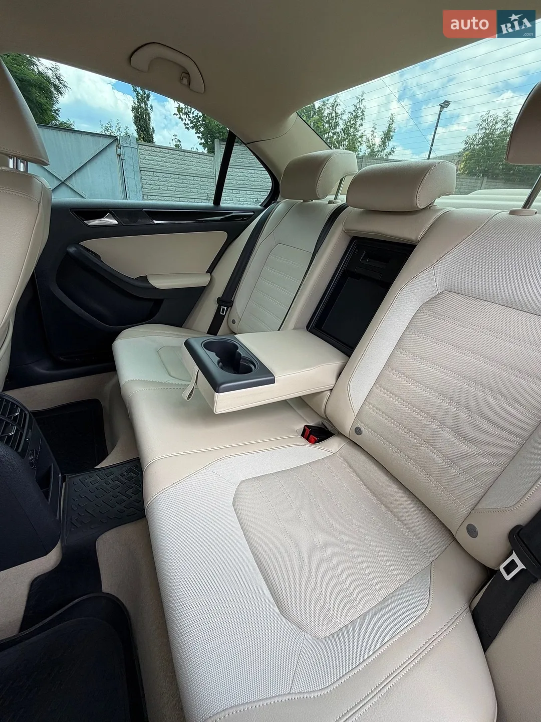 2016 Volkswagen Jetta - мініатюра 27