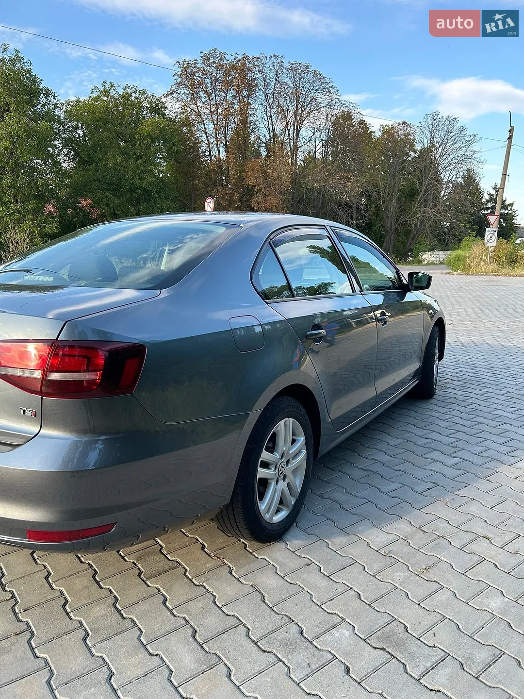 2017 Volkswagen Jetta - мініатюра 4