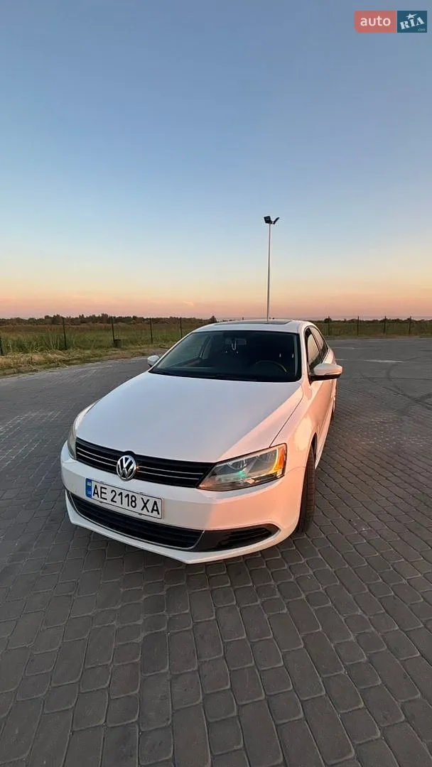 2013 Volkswagen Jetta - мініатюра 4