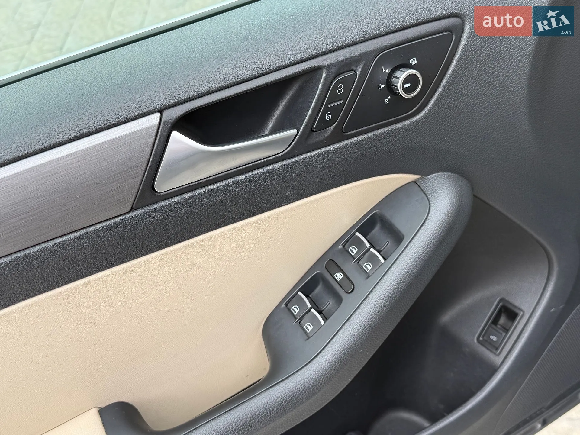 2013 Volkswagen Jetta - мініатюра 16
