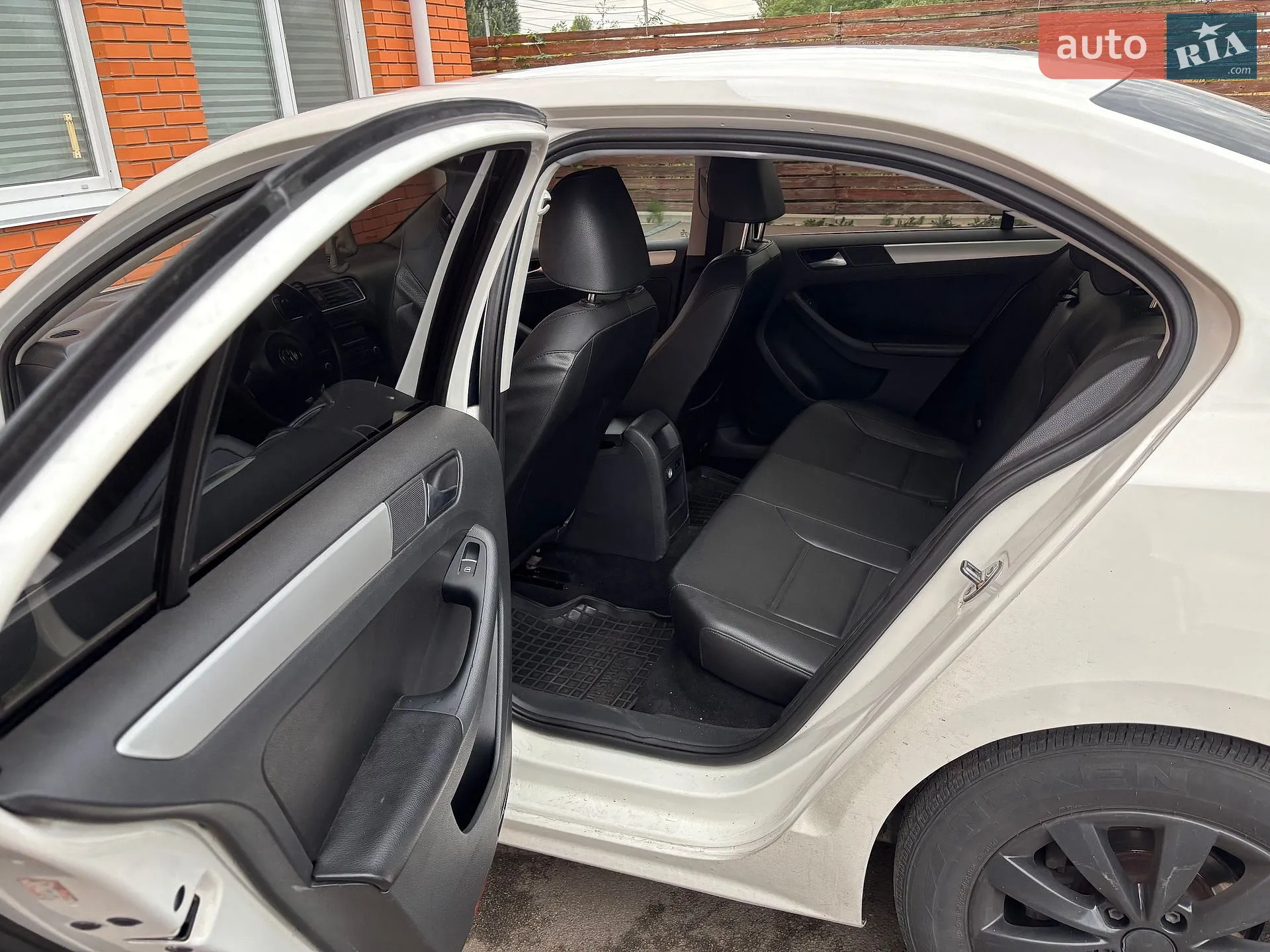 2012 Volkswagen Jetta - мініатюра 6