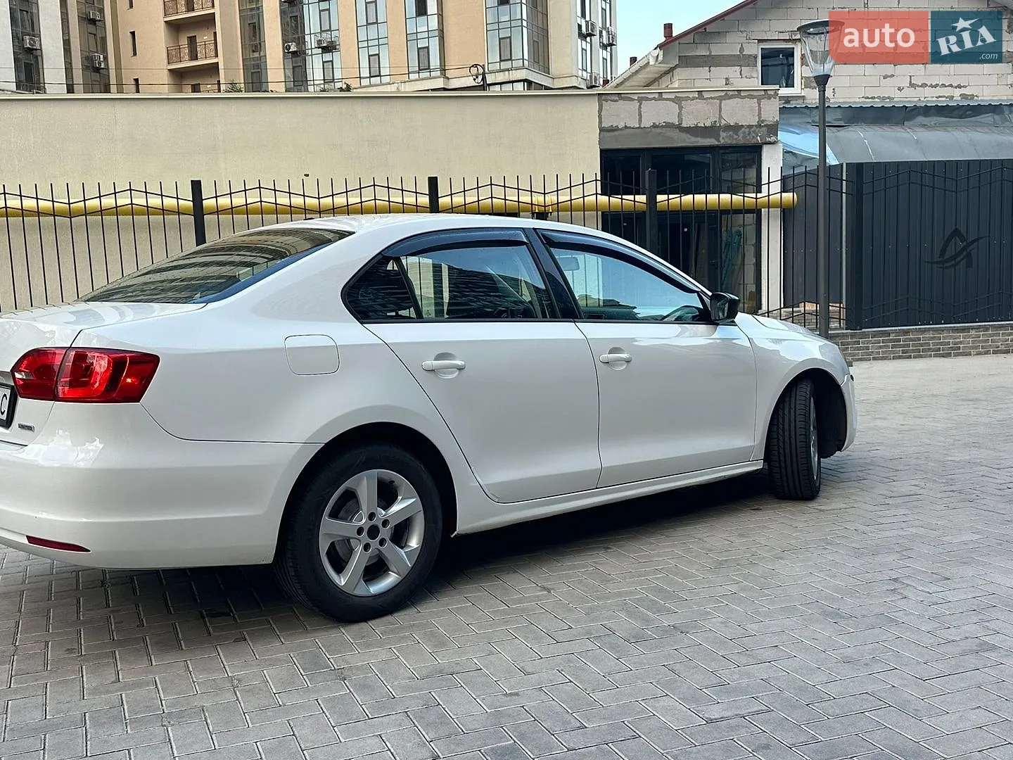 2011 Volkswagen Jetta - мініатюра 41