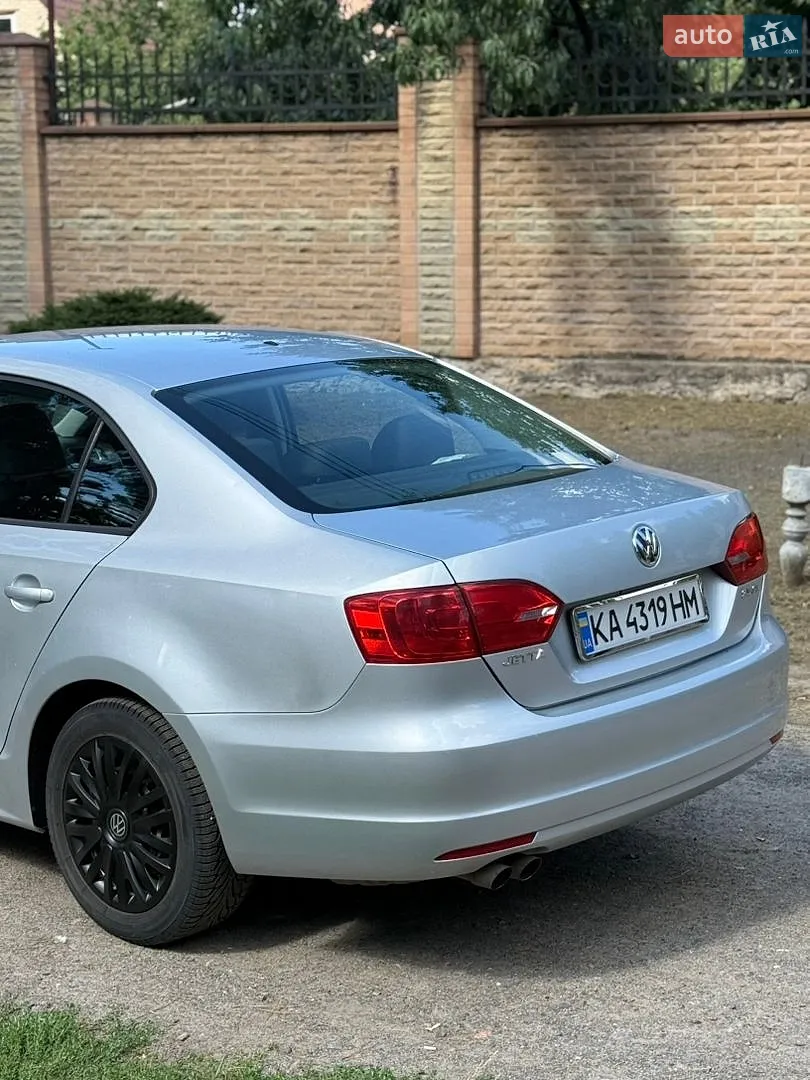 2010 Volkswagen Jetta - мініатюра 7