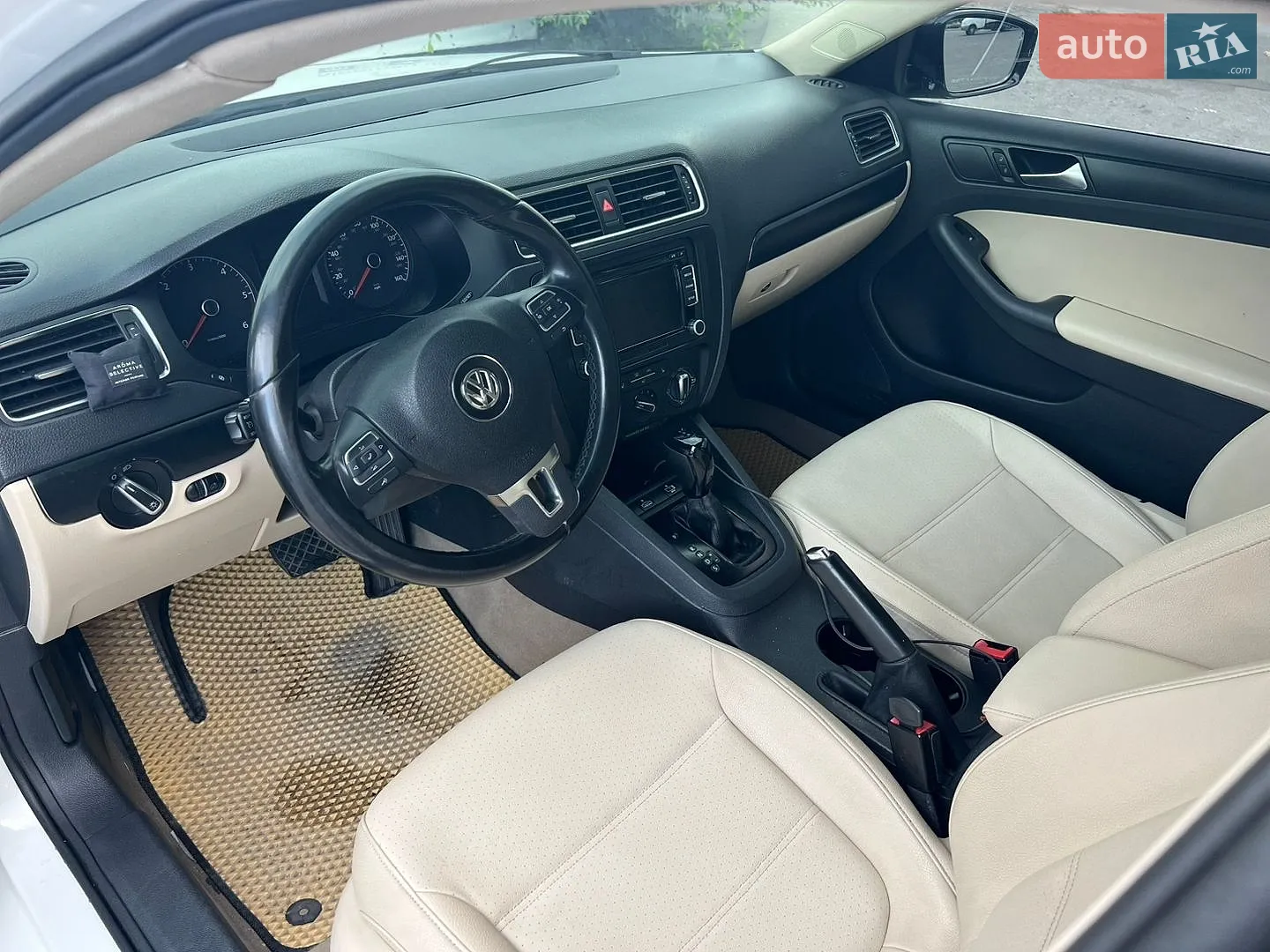 2011 Volkswagen Jetta - мініатюра 26