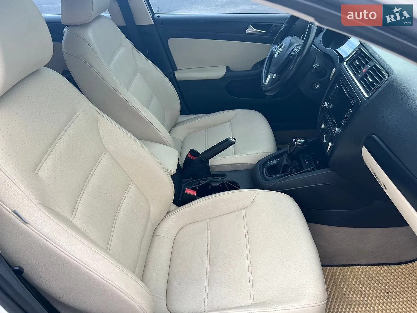 2011 Volkswagen Jetta - мініатюра 30
