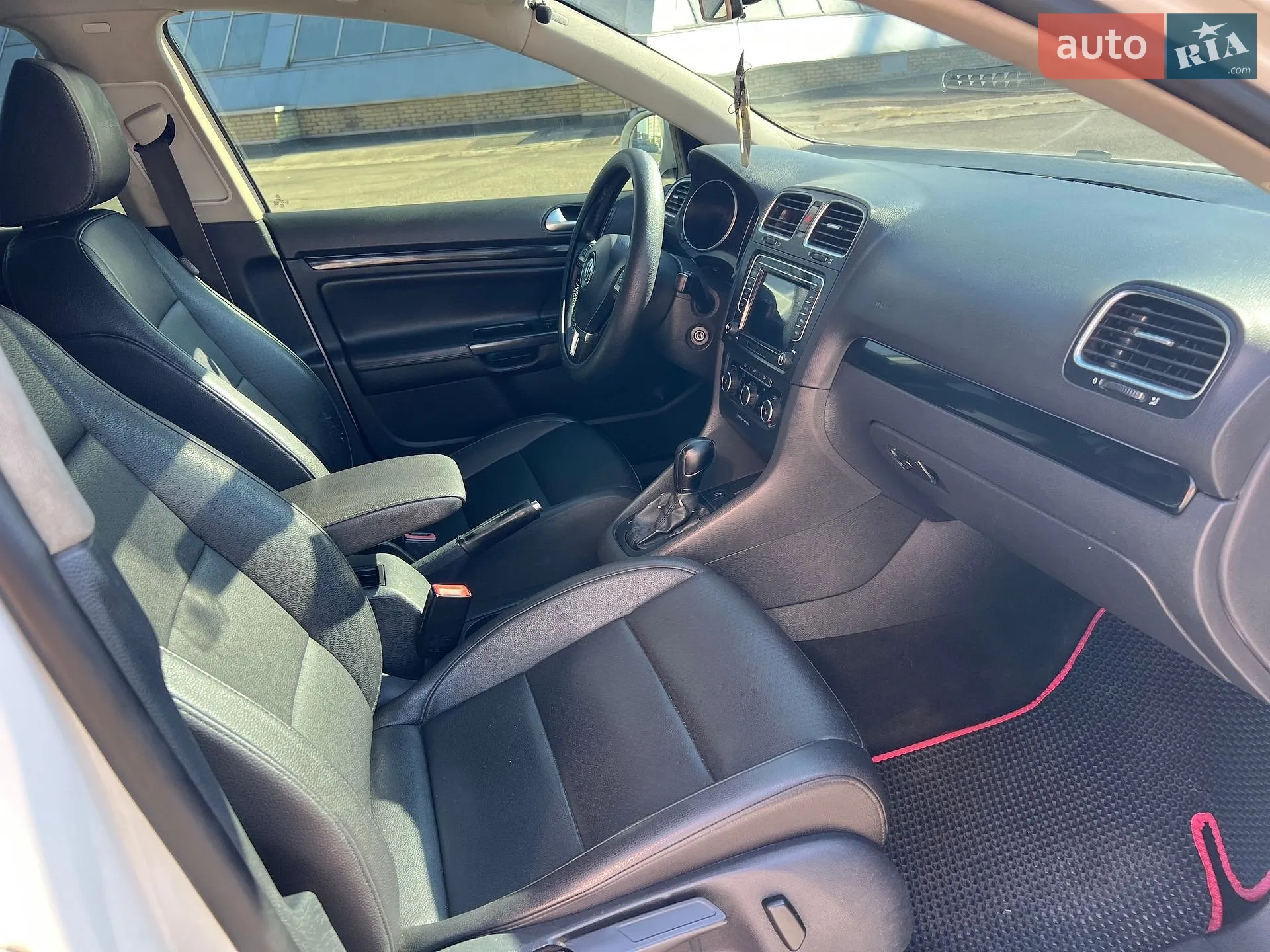 2013 Volkswagen Jetta - мініатюра 27