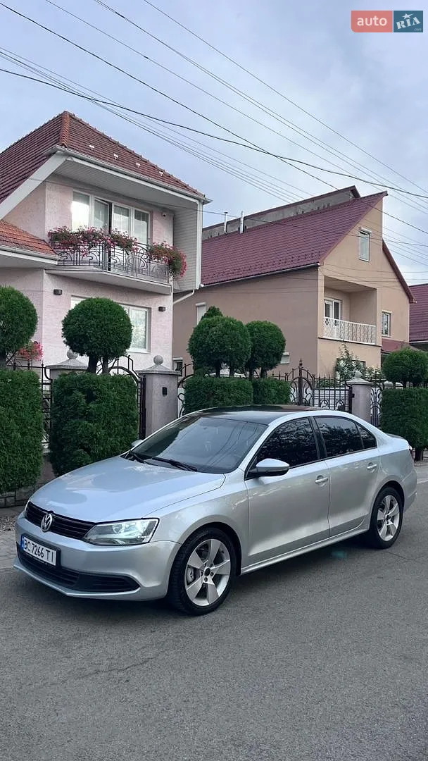 2014 Volkswagen Jetta - фото 1