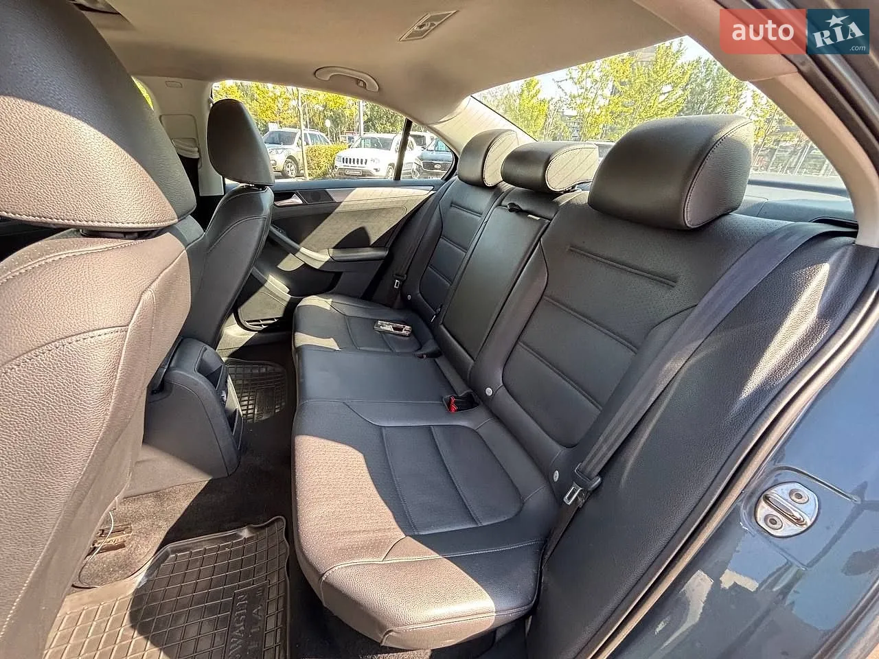 2012 Volkswagen Jetta - мініатюра 10