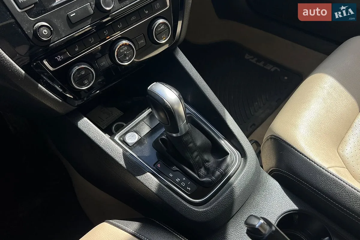 2014 Volkswagen Jetta - мініатюра 16