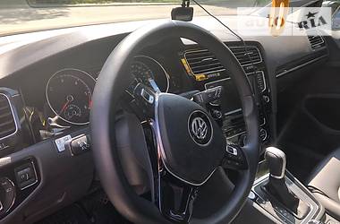 Volkswagen Karmann Ghia 2015