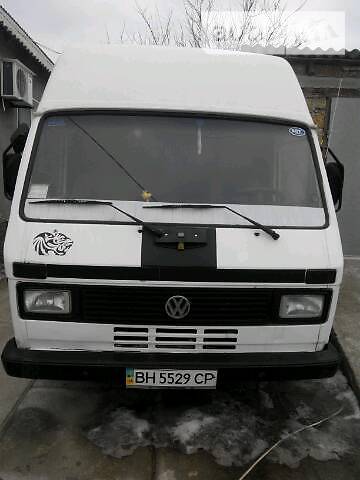 Грузопассажирский фургон Volkswagen LT 1988 в Доброславе