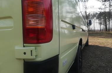 Вантажопасажирський фургон Volkswagen LT 2005 в 