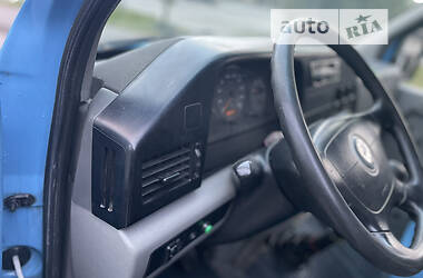 Вантажний фургон Volkswagen LT 2005 в 