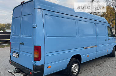 Вантажний фургон Volkswagen LT 2005 в 