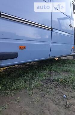 Грузовой фургон Volkswagen LT 1999 в Гнивани