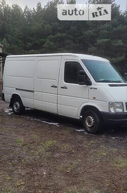 Вантажний фургон Volkswagen LT 2005 в Рівному