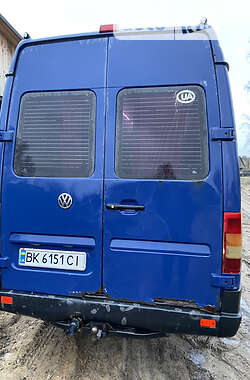 Грузопассажирский фургон Volkswagen LT 2006 в Вараше