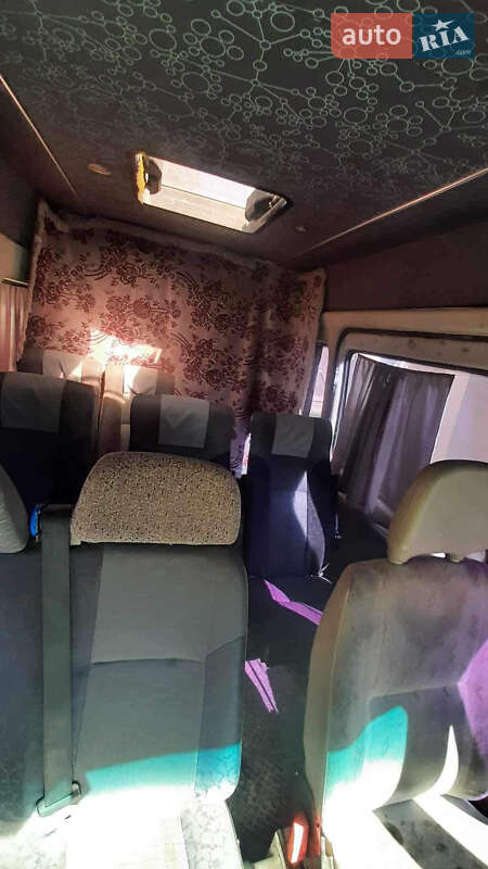 Мікроавтобус Volkswagen LT 2005 в Хусті