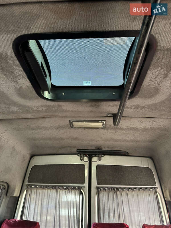 Інші автобуси Volkswagen LT 2005 в Дніпрі