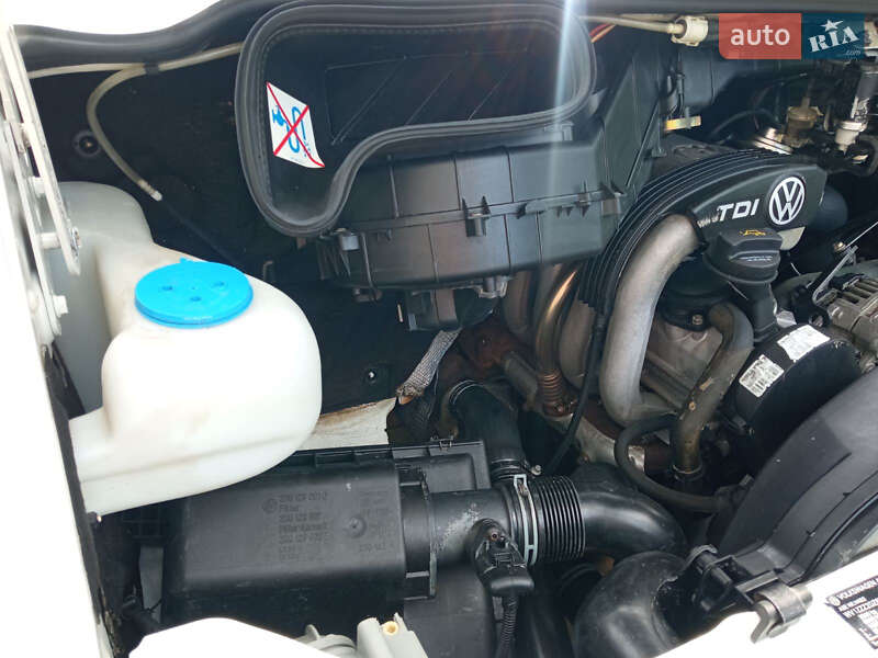 Вантажний фургон Volkswagen LT 2006 в Луцьку