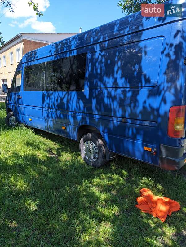 Мікроавтобус Volkswagen LT 2005 в Ковелі