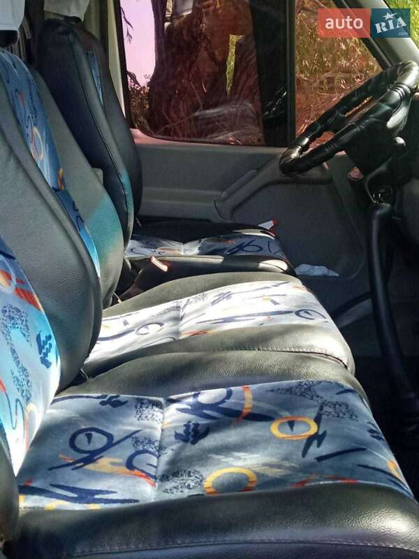 Міський автобус Volkswagen LT 2004 в Одесі