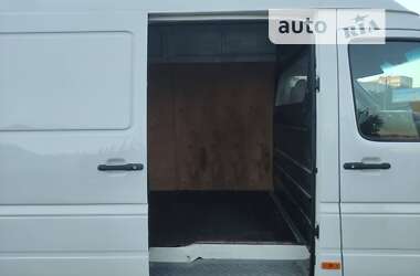 Вантажний фургон Volkswagen LT 2006 в Рівному