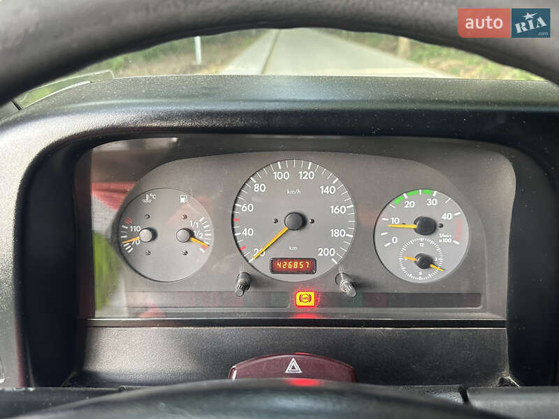 Грузопассажирский фургон Volkswagen LT 2003 в Тернополе