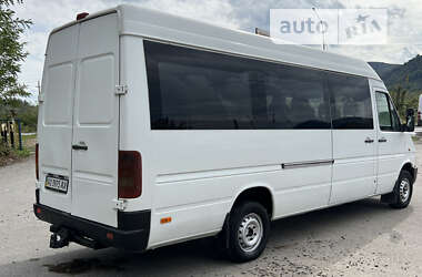 Мікроавтобус Volkswagen LT 2006 в Хусті